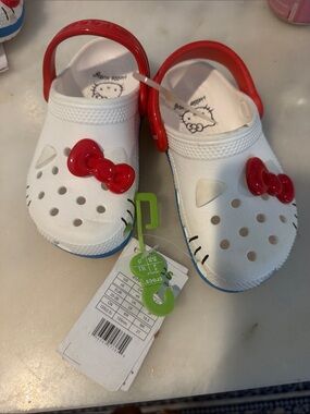 CROCS Kids White Clog with Red Bow and Strap